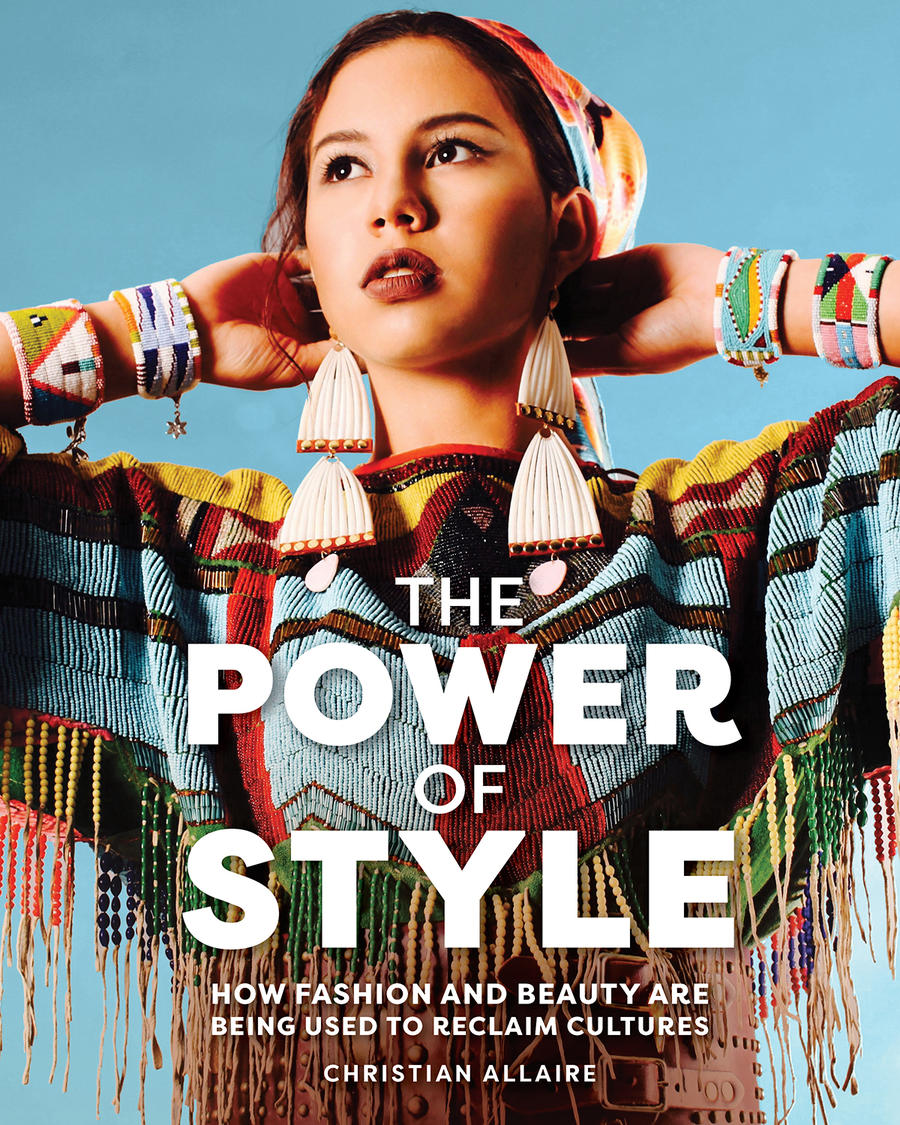 The Fashion Book: Create Your Own Cool Looks from the Story of Style [Book]